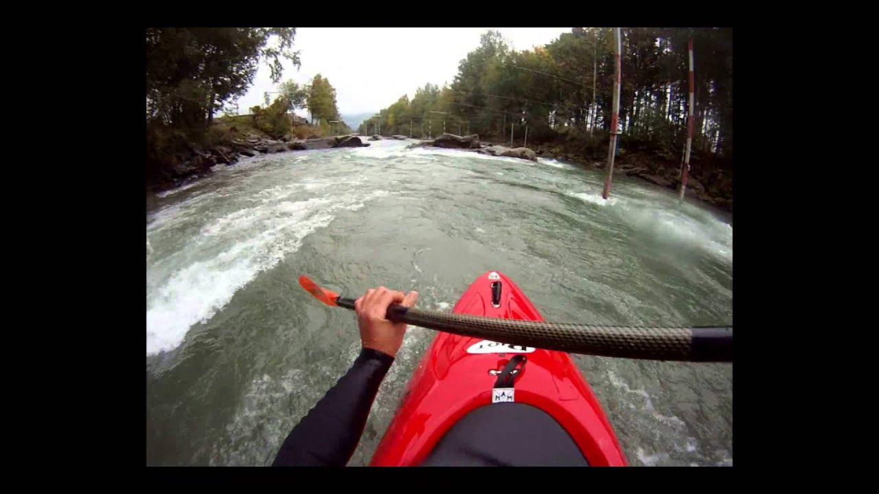 Kayaking Drau river (Austria) WW II/III