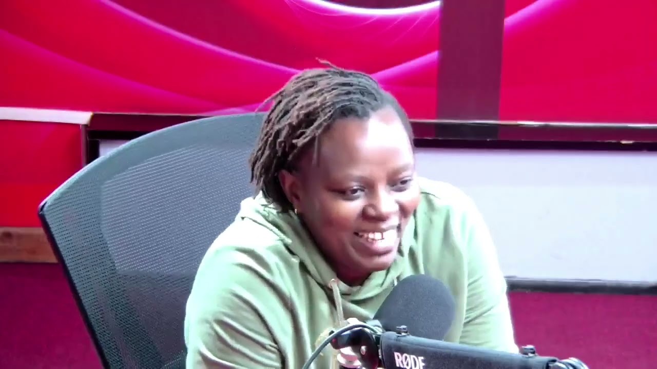 Tata Wa murio Carol: kugegia athikiriria a radio station ya Inooro fm