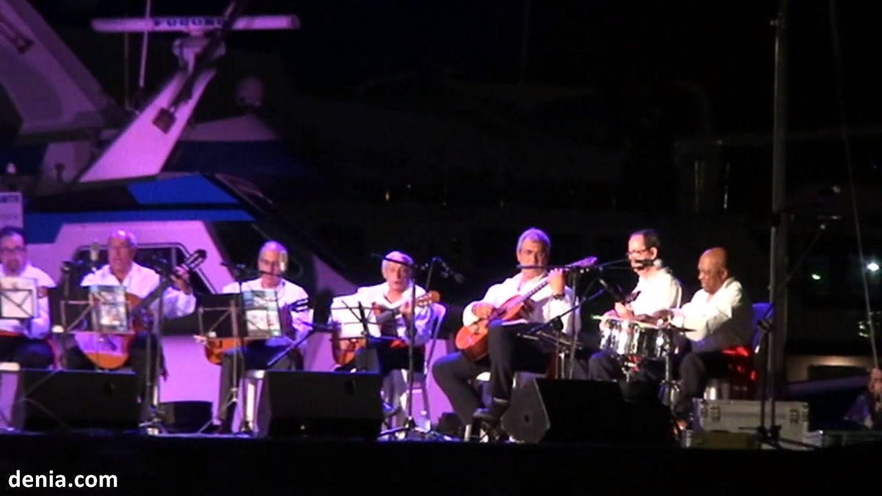 Dénia: XVII Cantada de Habaneras (Rondalla Vent, Pols i Pua y Grup Vallaparadís)