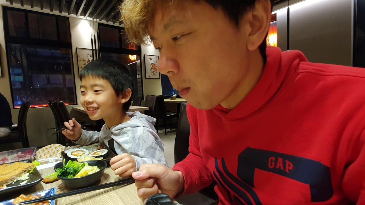美食日常 吃了810元...阿Yo真的很愛吃壽司｜新店小竹屋
