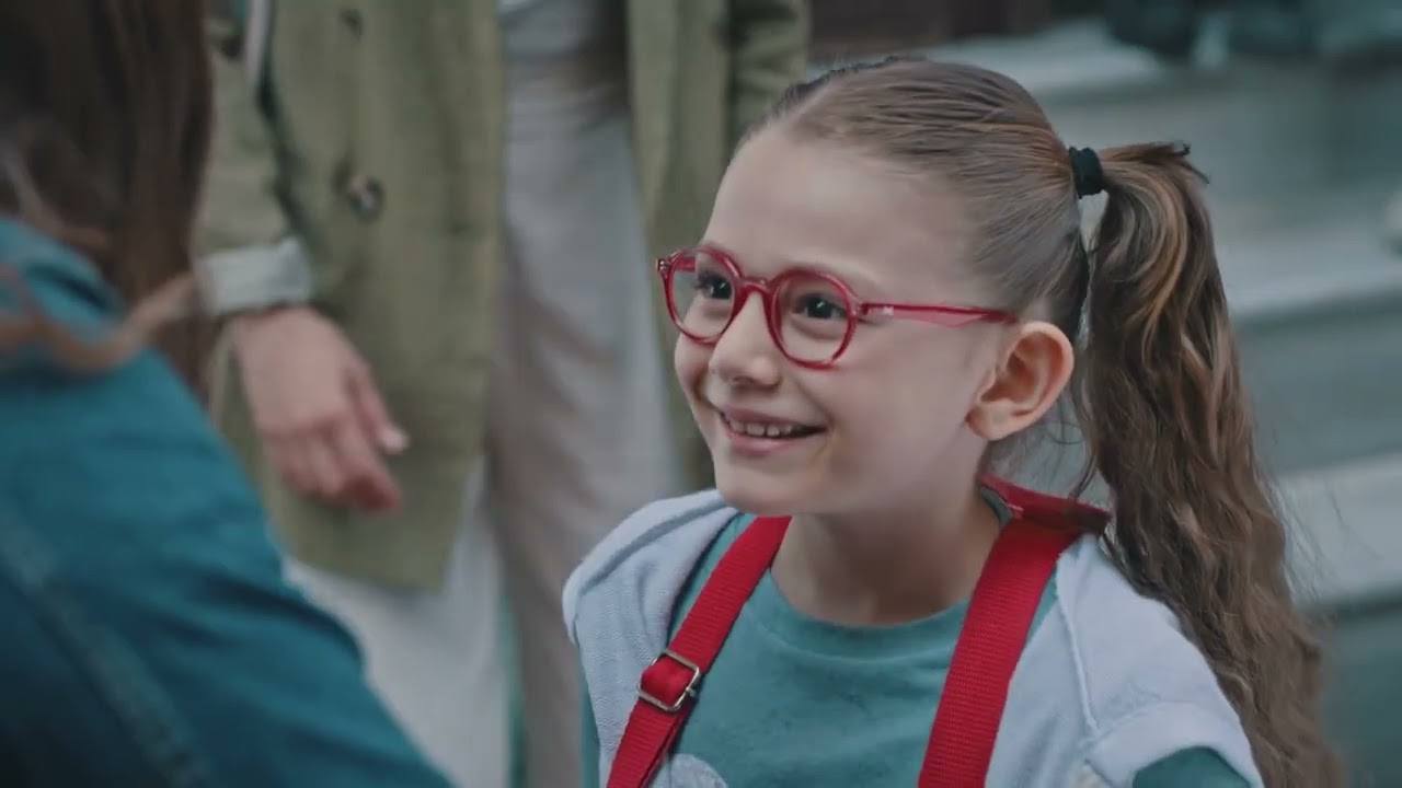 Infancia Capítulo 3 (Doblado en Español)