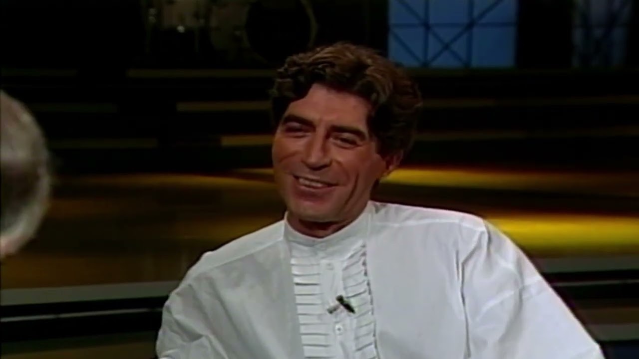La reflexión sobre la fama de Joaquín Sabina en su primera visita a Chile | Una vez Más | 1989