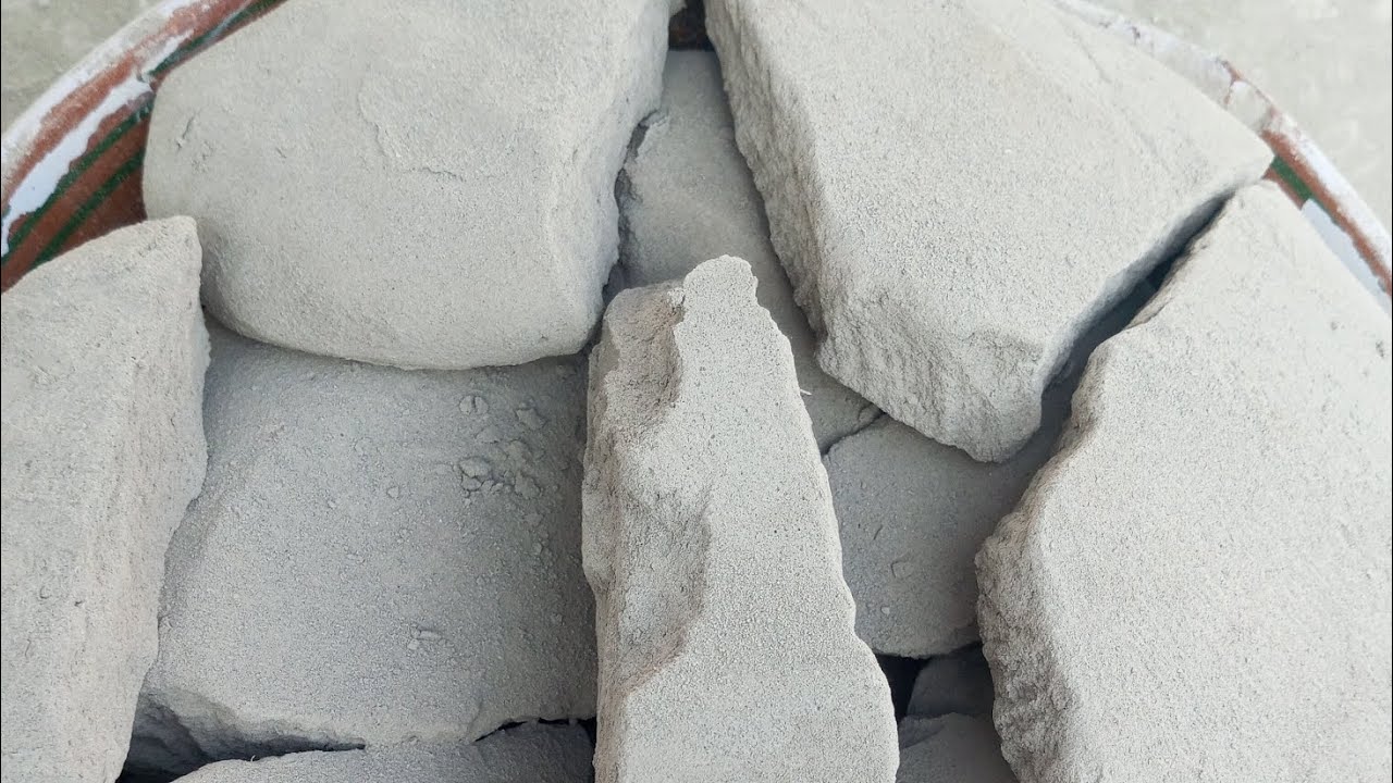 Gritty pure Cement big Chunks Crunchy dusty powdery bomastic #Crumbling sosatisfying trending #ASMR👌