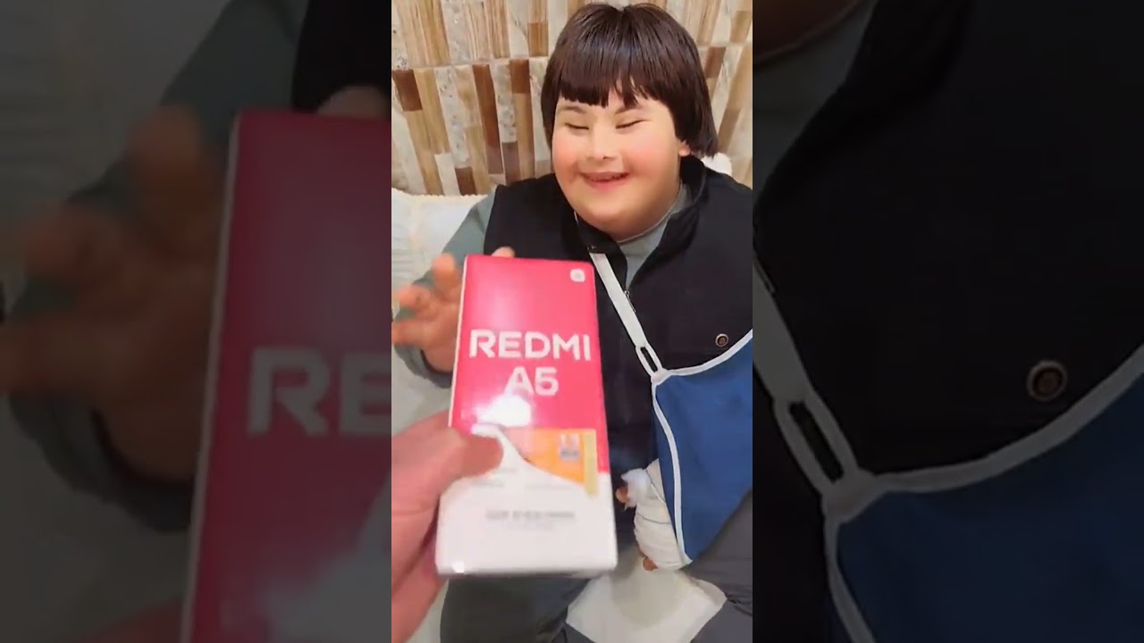 ئەکتەر دیاری برد بۆ حەمە😂خواڕدنە تایبەتەکان و جبسی ئەکتەر😍