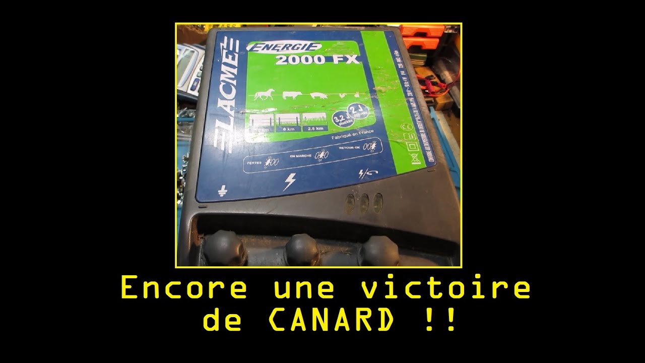 Cyrob : Réparation d'une clôture électrique Lacme Energie 2000 FX