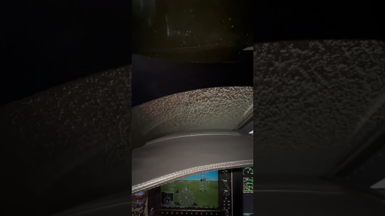 Piper PA46 Mirage / M350 windshield de-icing in action.