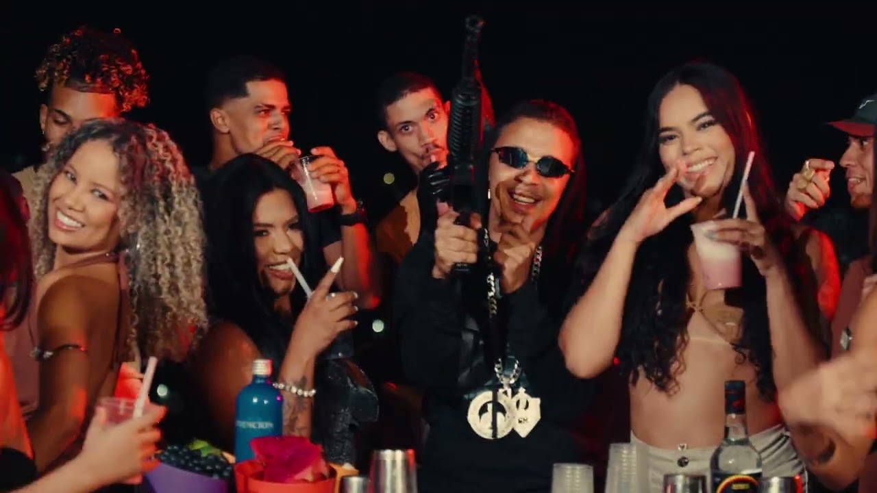 MC TR&Oacute;IA, MC MR. BIM E DJ MALICIA - EU QUERO VER DESCER ( CLIPE OFICIAL )