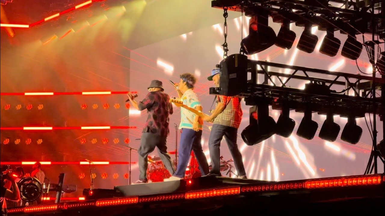 Bruno Mars México 2024 (CDMX) - Locked Out of Heaven - 8 Agosto 2024