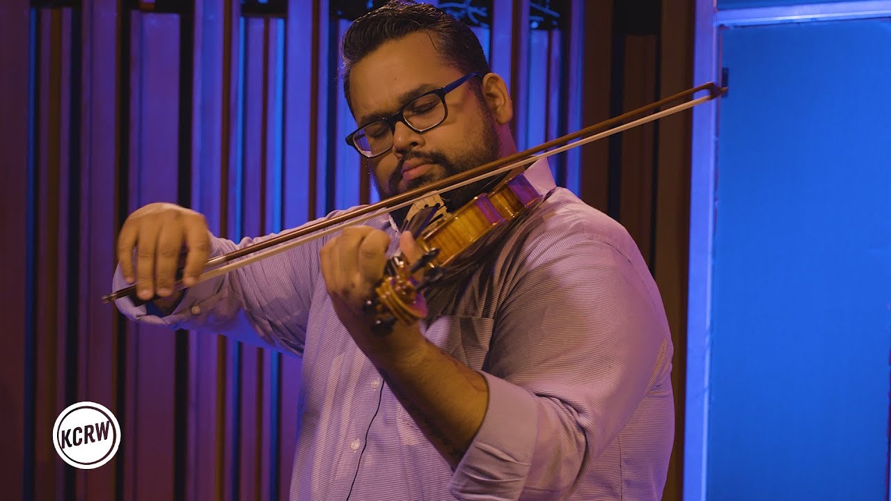 Vijay Gupta performing an excerpt from Bach - 