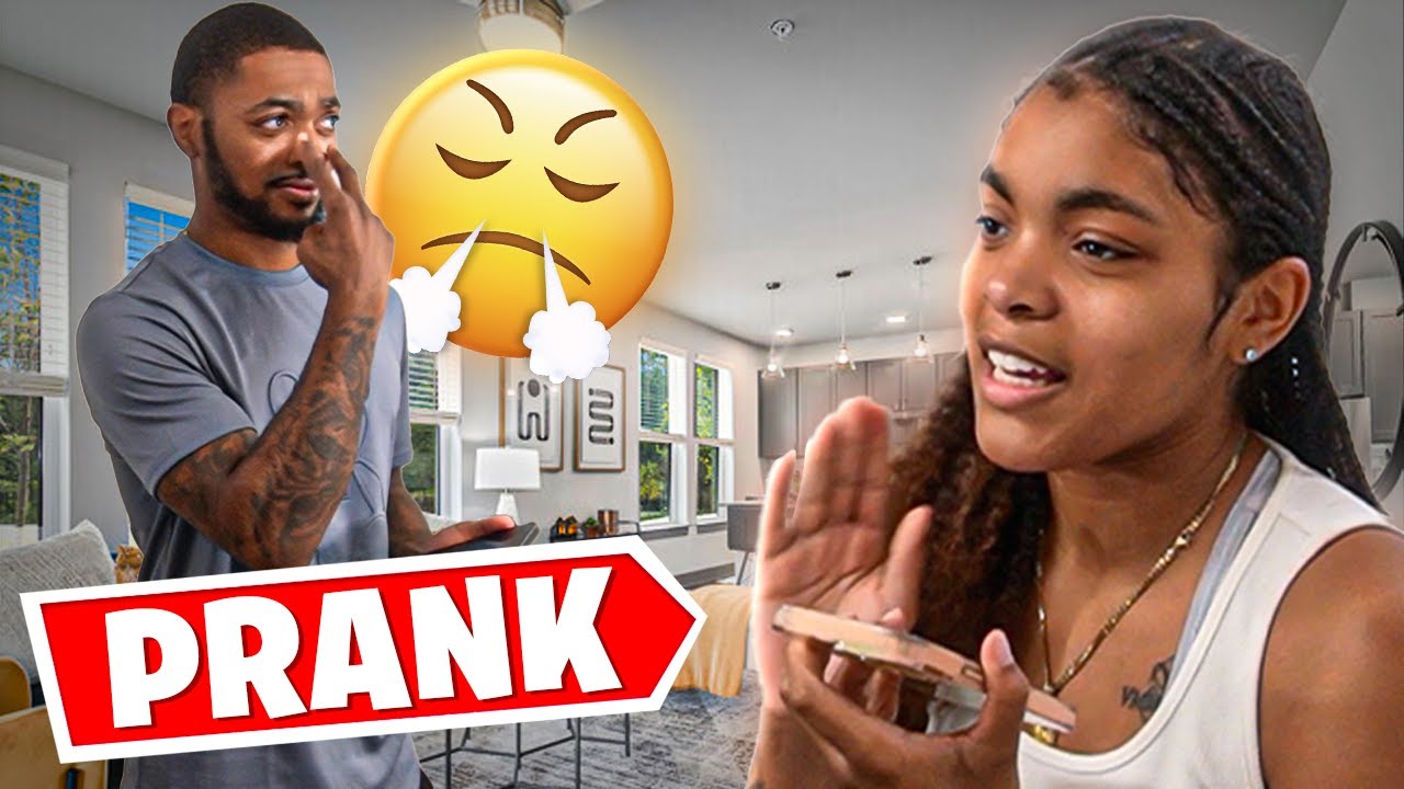 Acting like my boyfriend is invisible prank!!