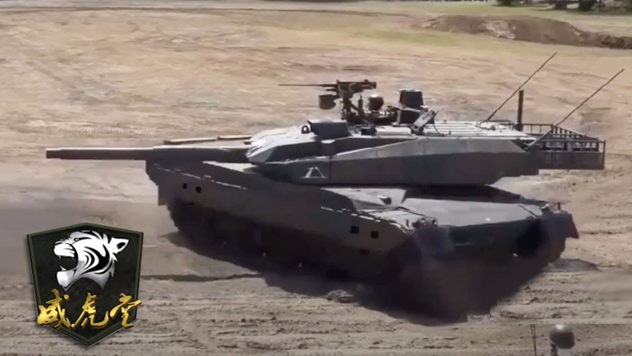 实拍日本10式主战坦克行进间射击 战力不可低估！| 威虎堂