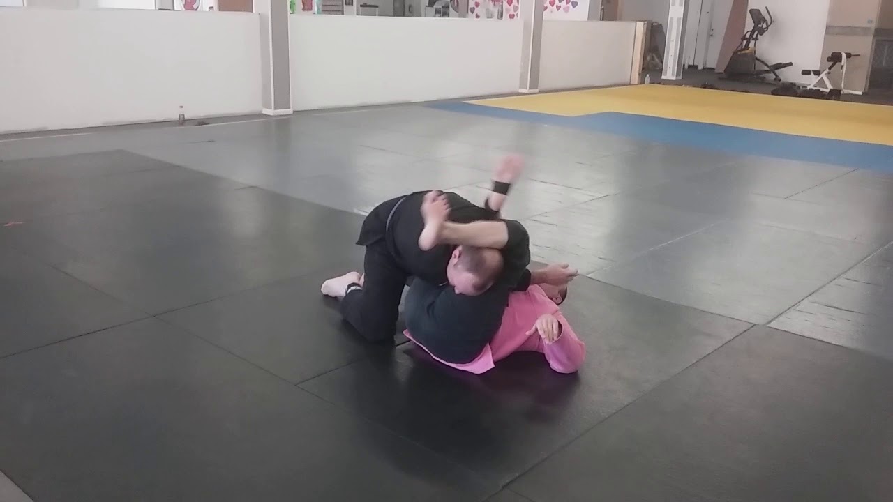 Bottom Closed Guard 02A - Fedor Armbar