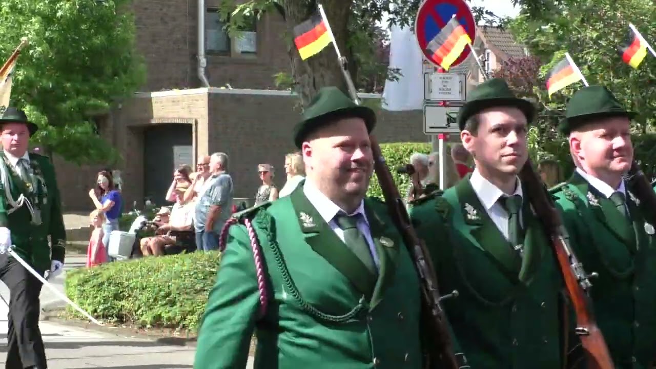 Brauchtum & Tradition NRW -  528. Schützenfest Bedburg Königshoven 2024 Morgenparade II.
