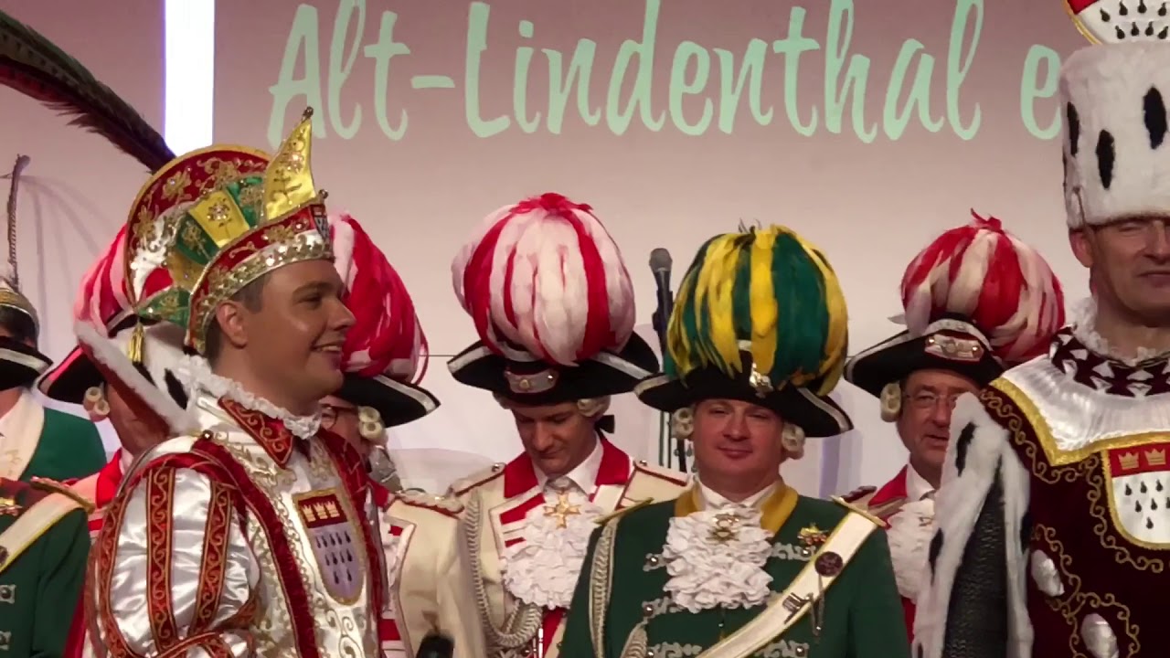 Wilfried Wolters singt mit dem Dreigestirn 2018