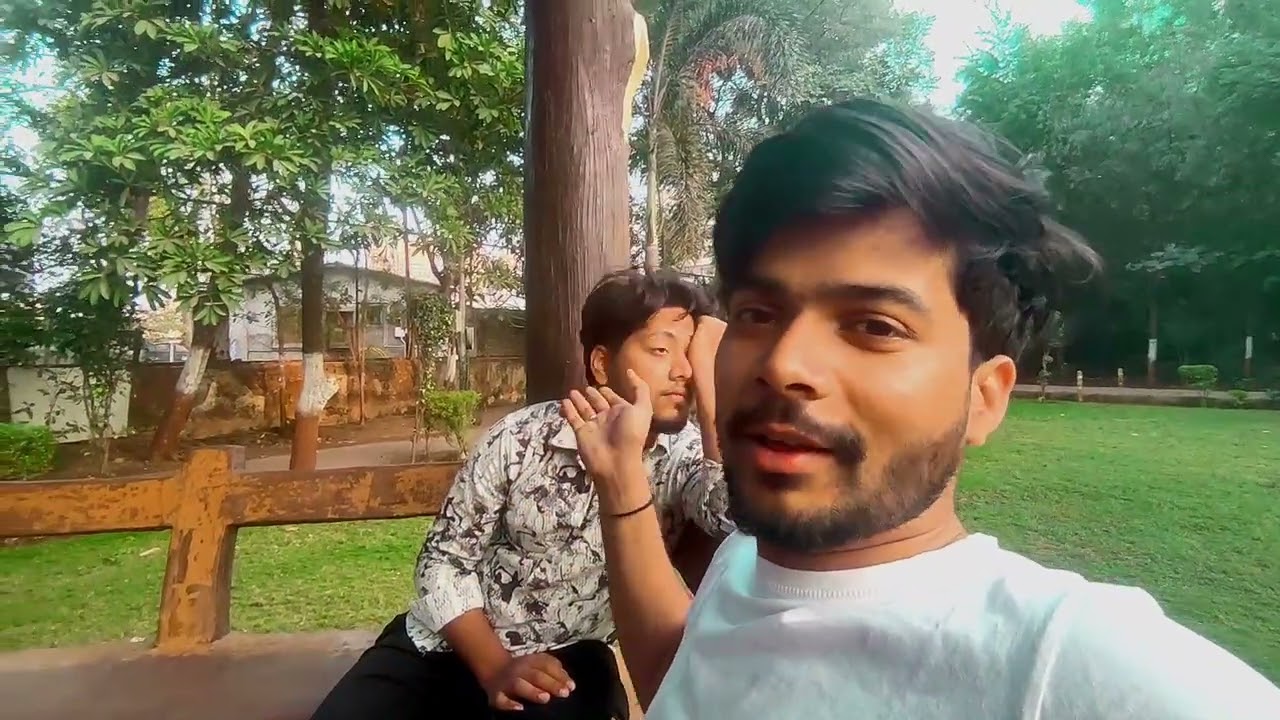  Gyan de rha hai bhai ,😁