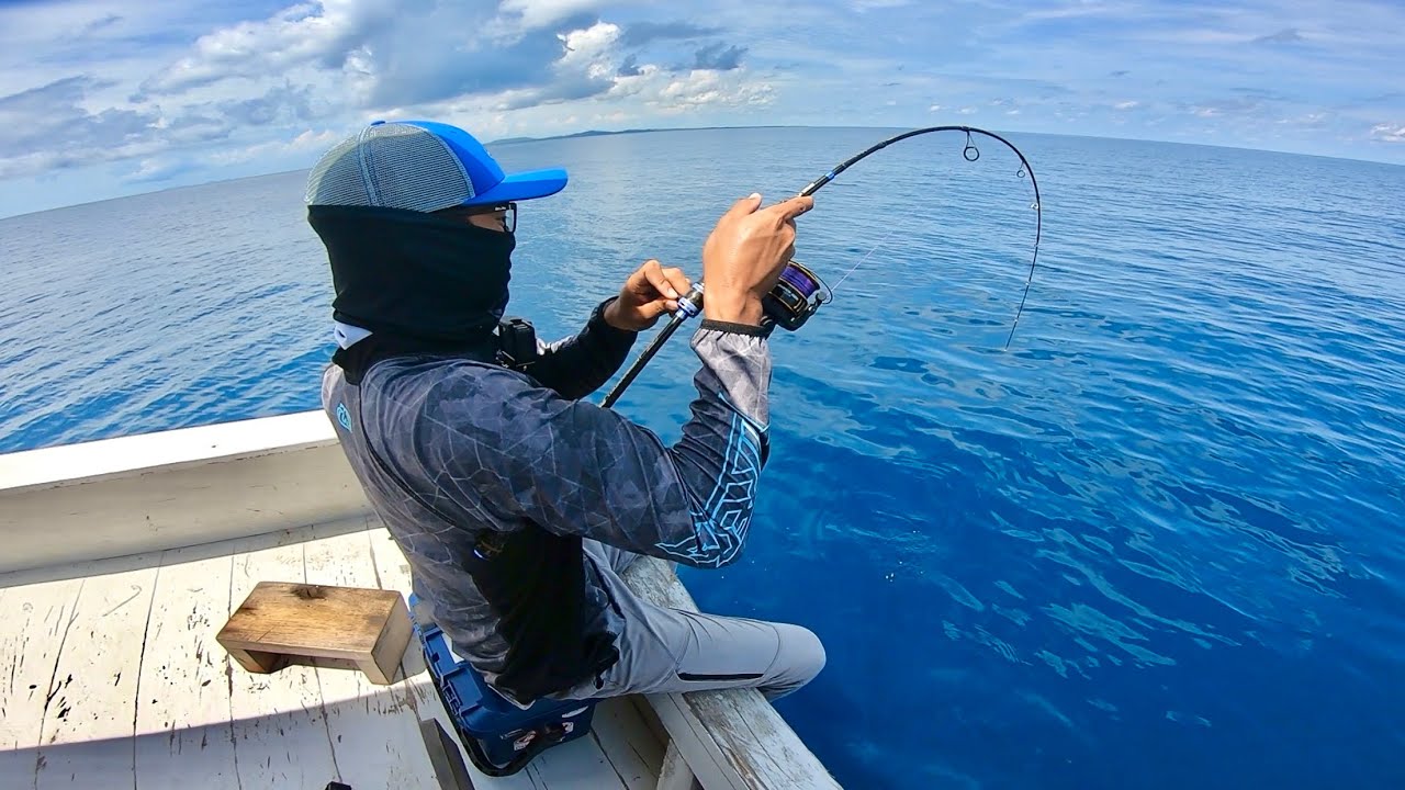 Mancing Jigging Di Laut 40Meter, Isi nya Ikan Lezat Semua...