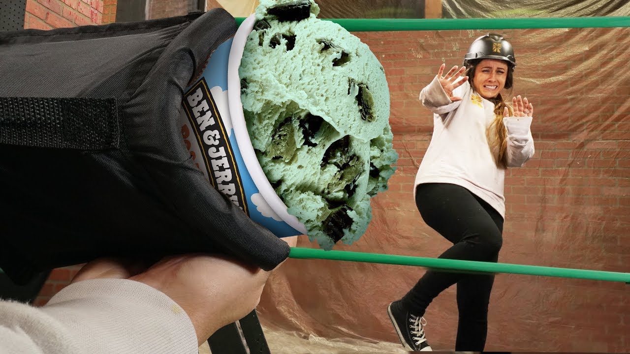 Food Dodgeball Challenge!!