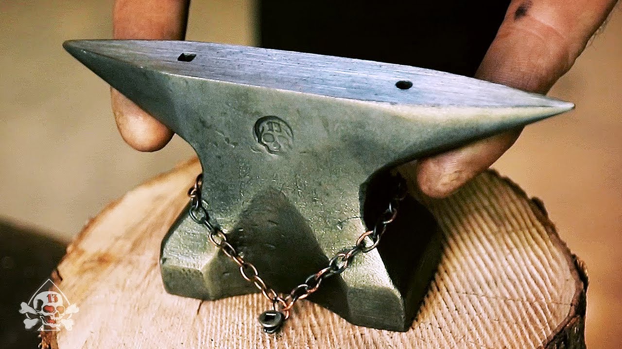 Forging A Tiny Double Horn Anvil | Featuring Mt. Phillip Metal Works