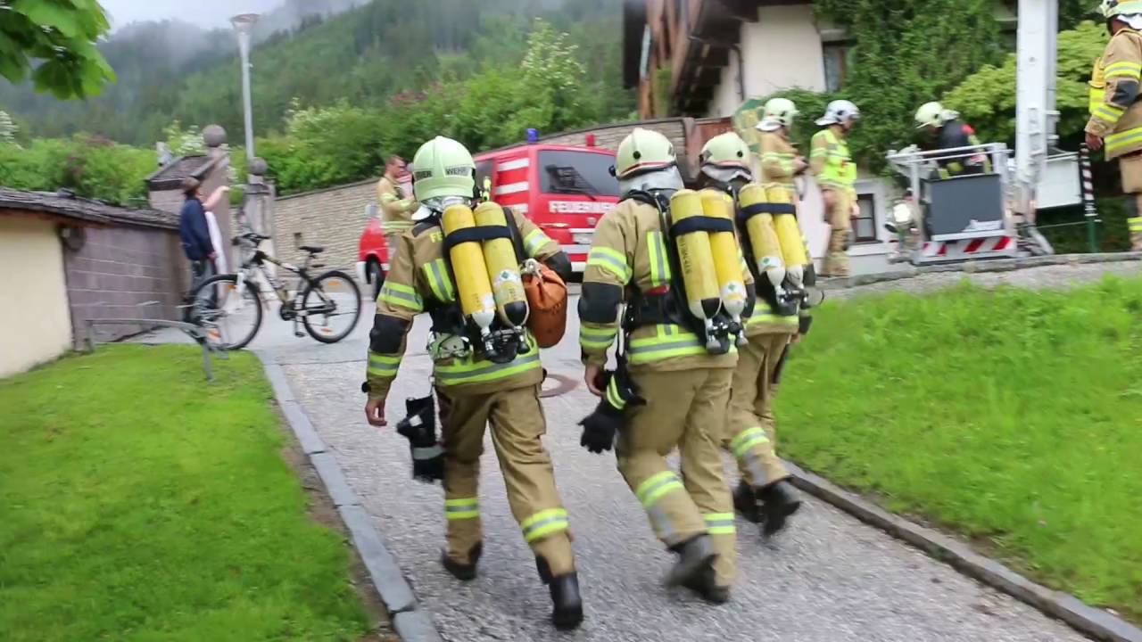 Feuerwehrübung im Posthotel in Achenkirch
