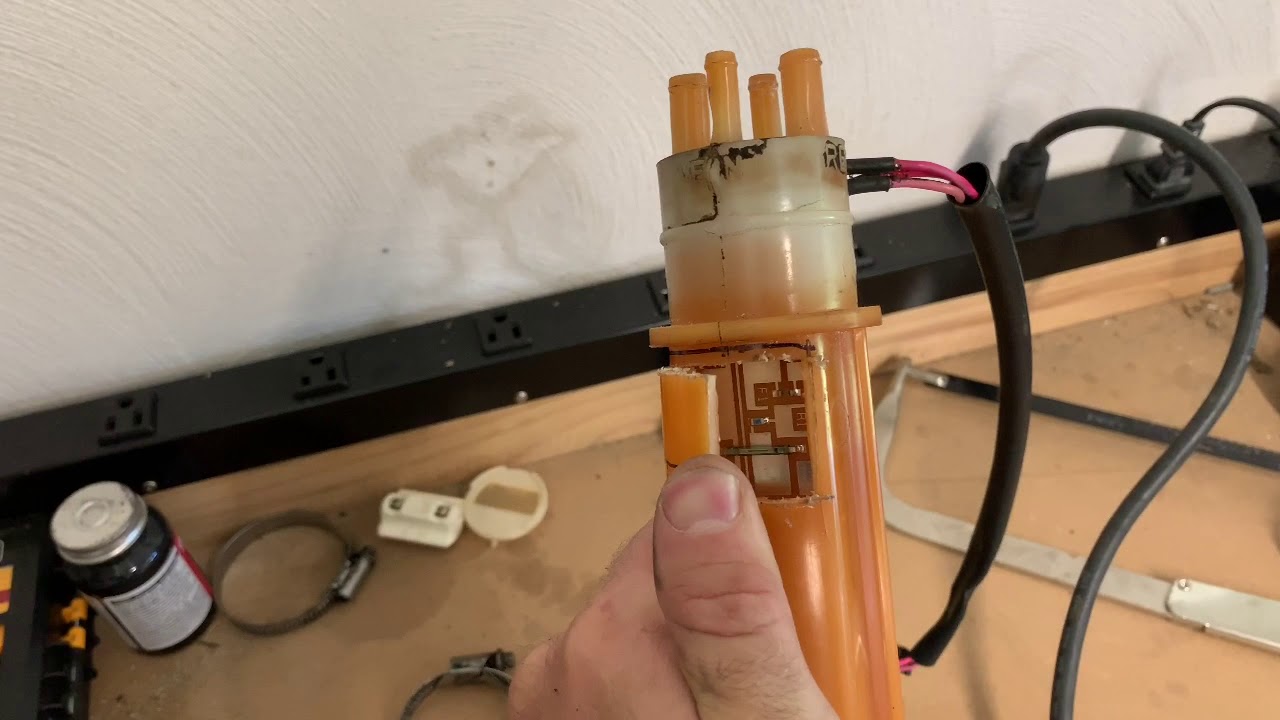 Sea-Doo Challenger 2000 Fuel Gauge / Baffle Repair