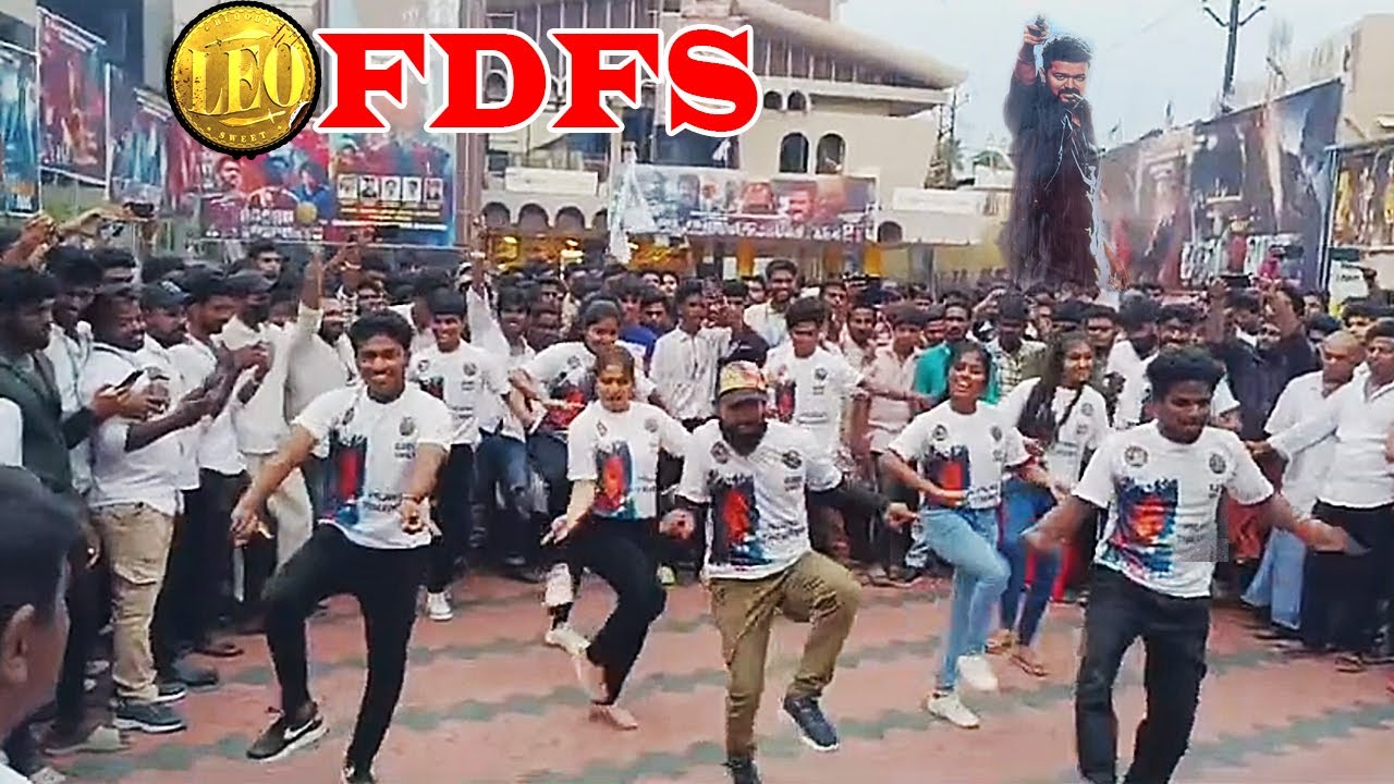Leo FDFS 🔥 Mass Vibe திருவிழாவை மாறிய திரையரங்கங்கள் -Kerala | Thalapathy Vijay | Lokesh Kanagaraj