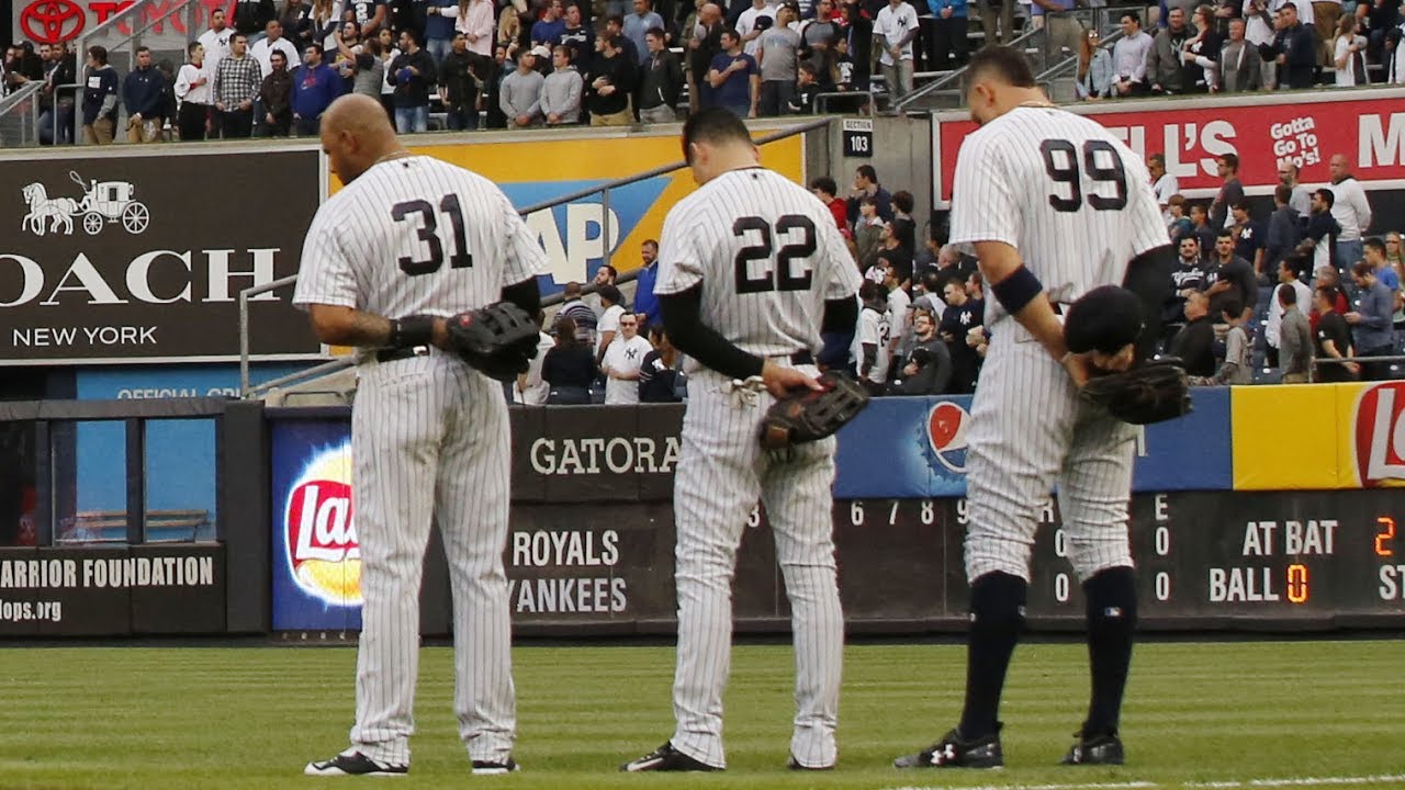 Manchester terrorist attack victims honored at Yankee Stadium with 'God Save the Queen'
