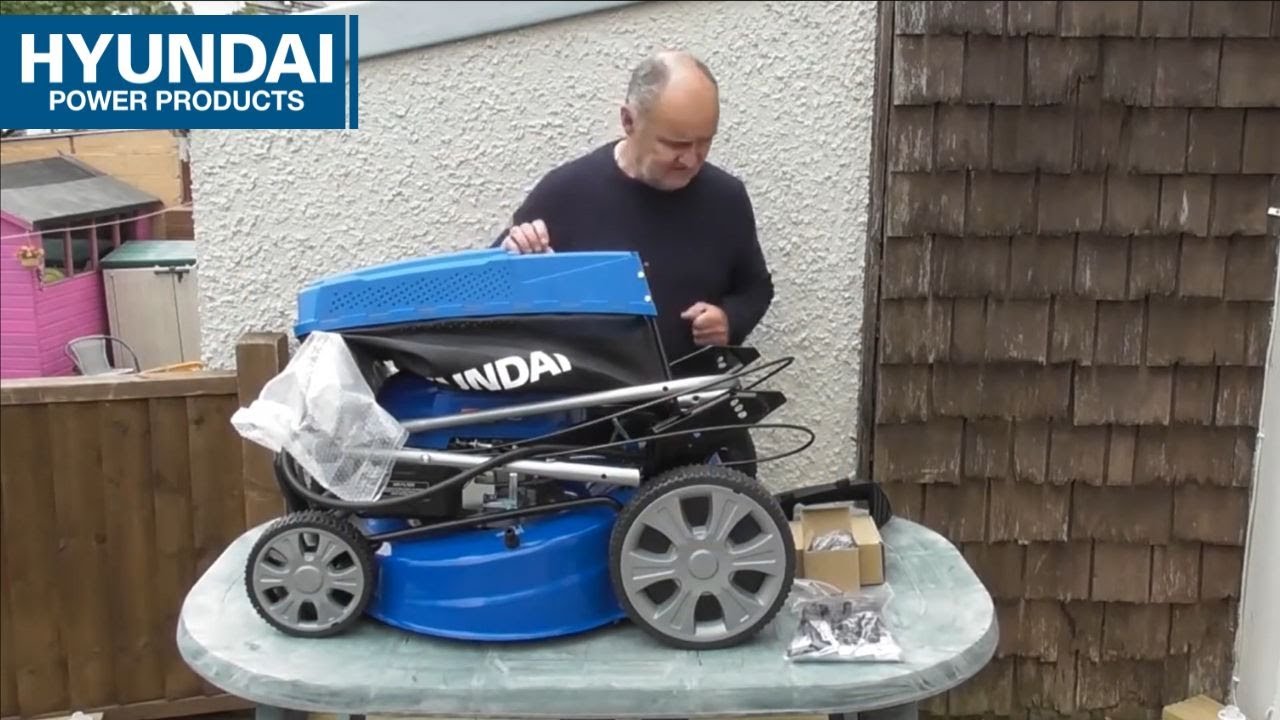 HYM530SPE Hyundai Petrol Lawnmower Unboxing & Assembly Guide 