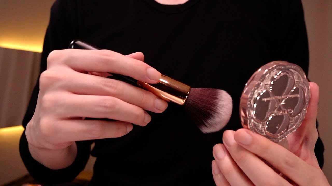 [ASMR]Нанесение макияжа, приклеивание накладных ресниц и оформление бровей(Не разговаривать)