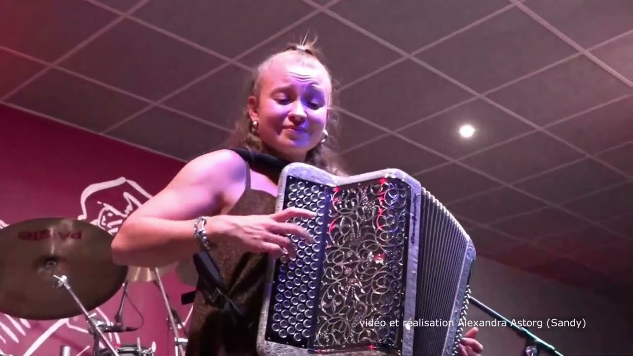 Karène NEUVILLE dancing Mélodies de Nacre TULLE juil 2023 Tango