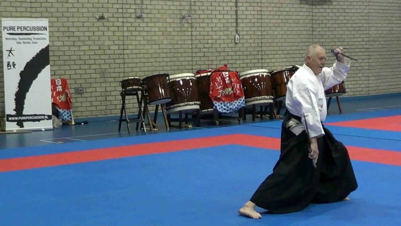 Ryukyu Kobujutsu Holland Demo on the