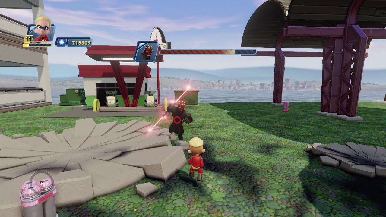 DISNEY INFINITY: DASH VS DARTH MAUL