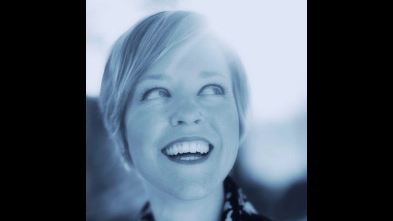 EMILY BARKER: Sweet Kind of Blue (interview)