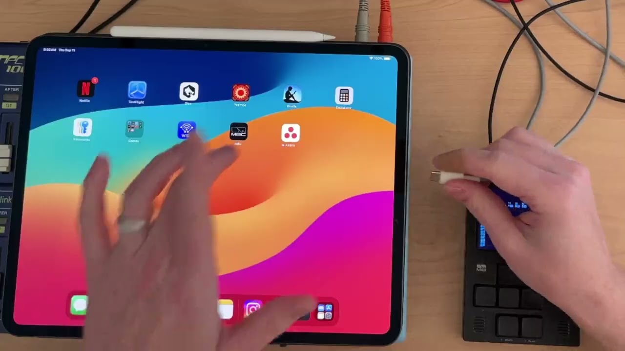m8 - m8c On the iPad Gets You A Great Large Display (But Apparently No Controls)