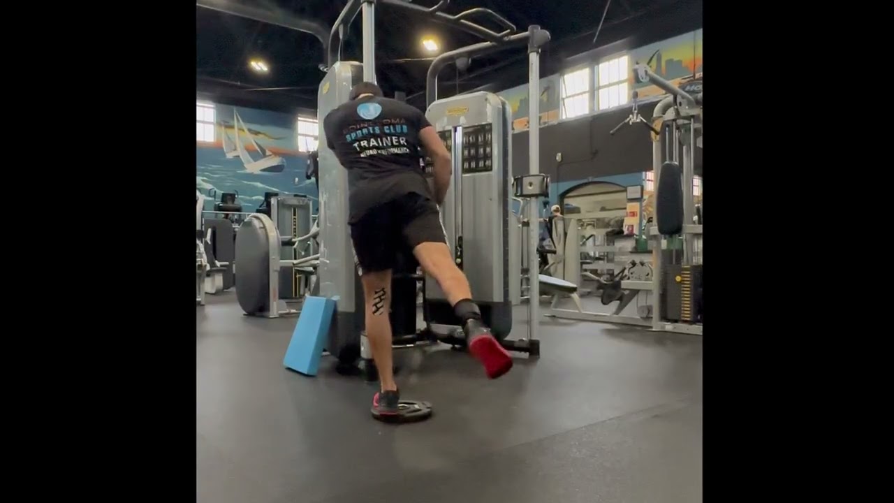 How to Actually Feel Your Glutes on Cable Kickbacks (Most People Do This Wrong)