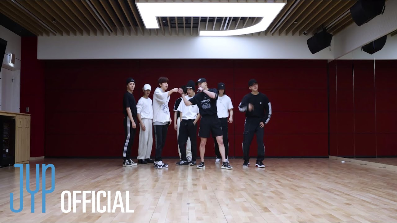 Stray Kids 
