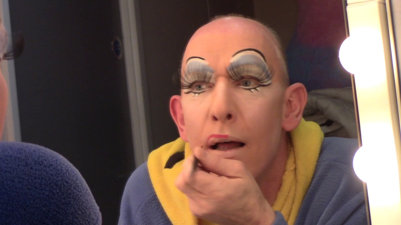 Watch Andrew Ryan Transform into a Pantomime Dame