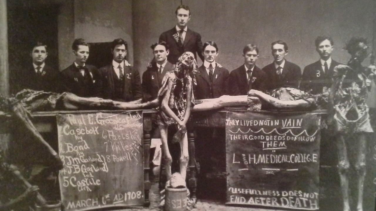 📷▶ Creepy Ancient Medical Procedures | Historical Photos