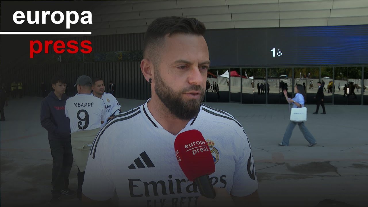 Aficionados del Real Madrid se muestran afligidos por la marcha de Modrić