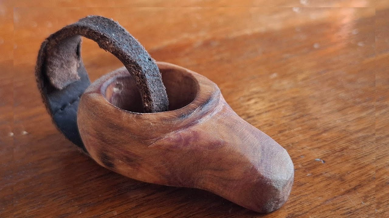 DIY Korean Traditional Archery thumb ring(Sutgakji 숫깍지 )and a short session with it.
