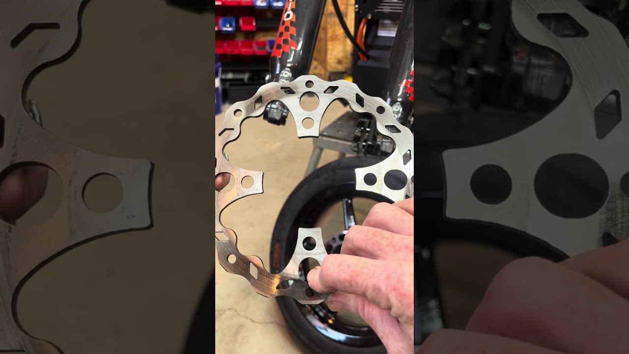 Tuttio Front Supermoto Installation