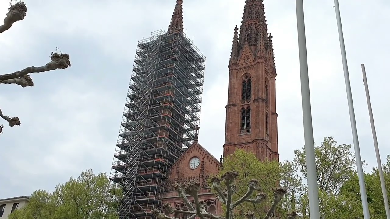 Wiesbaden (WI) Altstadt kath. Stadtkirche St. Bonifatius : Vollgeläut.