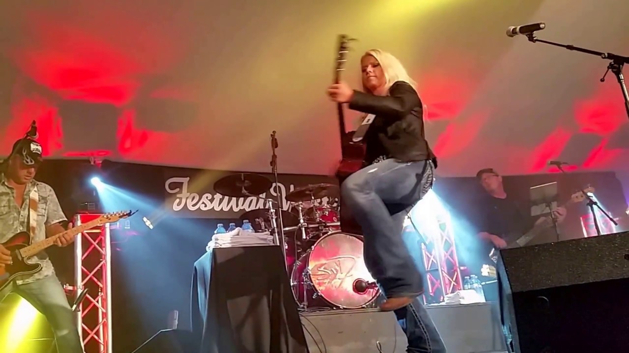 Pamela Rooney au Festival de Notre-Dame-de-Pierreville 2017 avec Steeve Desmarais ...