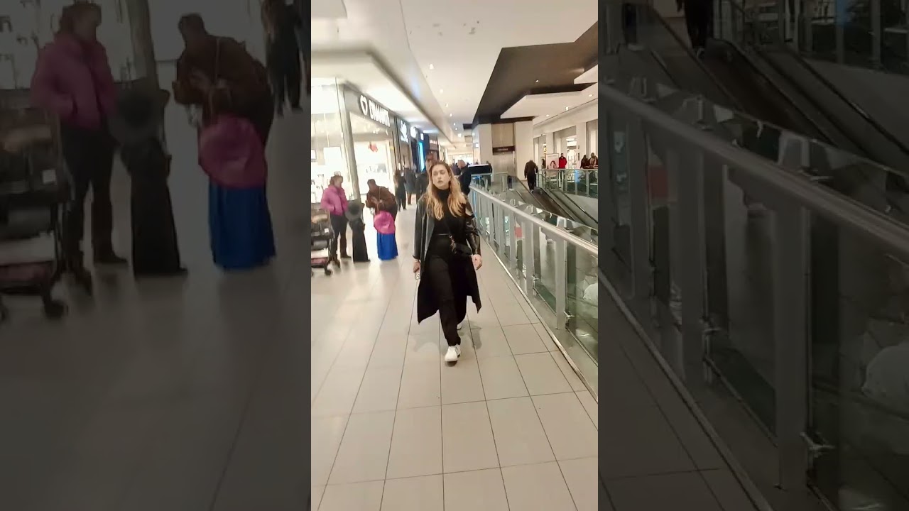 Galleria centro commerciale porta di Roma la passeggiata ascensore Fino a Uci che vuoto che riprese 