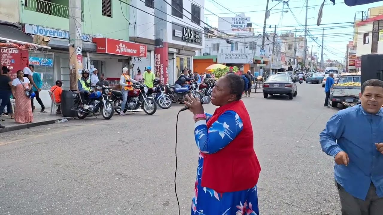 Хор для вас, чтобы вы наслаждались. Бог благ.