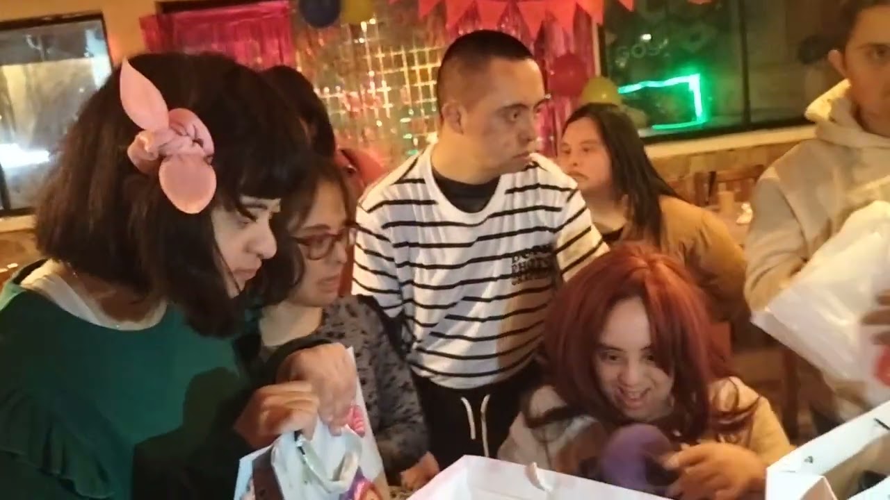 Recibiendo los Regalos de Cumpleaños a la Macarena en Coquimbo (23/07/2025)