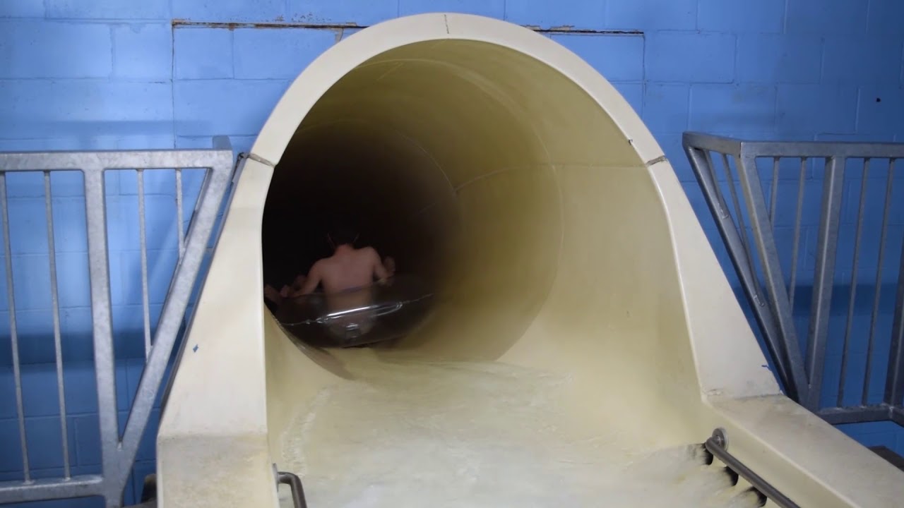 Hurricane Run Water Slide at Chaos