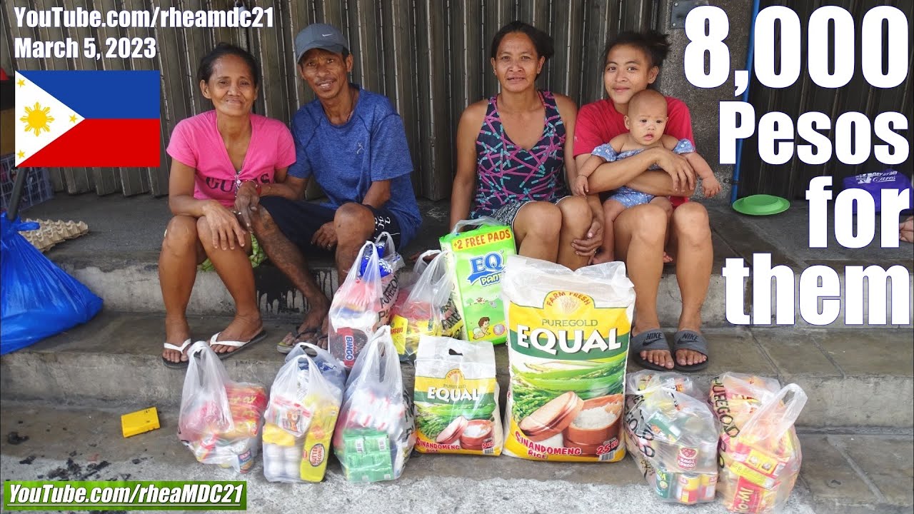 Let's Travel to Manila Philippines and Give Help to this Homeless Scavenger Family. Helping the Poor
