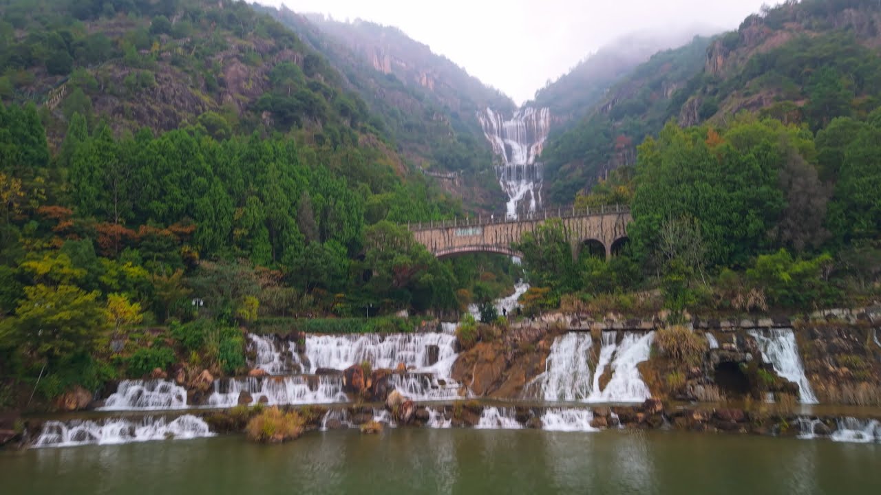 杭州北高峰财神庙龙井茶园植物园山外山酒家岳王庙唱满江红大运河游船之旅天台国清寺大瀑布游行: 第四集
