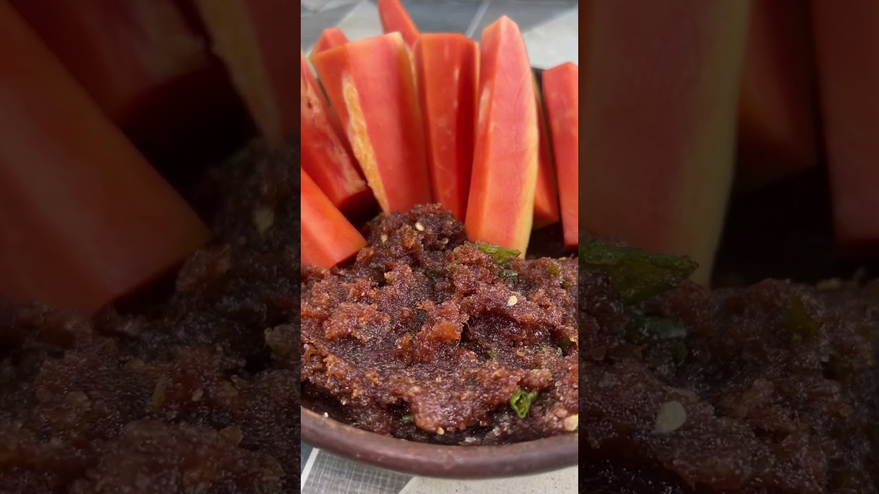 Rujak kates mengkal asam sunti