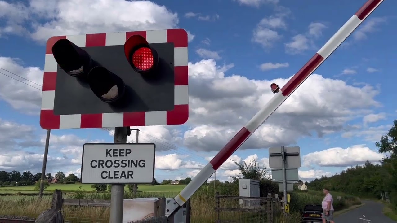 Pirton & Wadborough Level Crossings Compilation (July 2024 - August 2024)